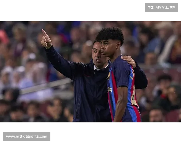 亚马尔巴萨边路突破创7助攻，17岁天才对决汉茨科缠斗受考验